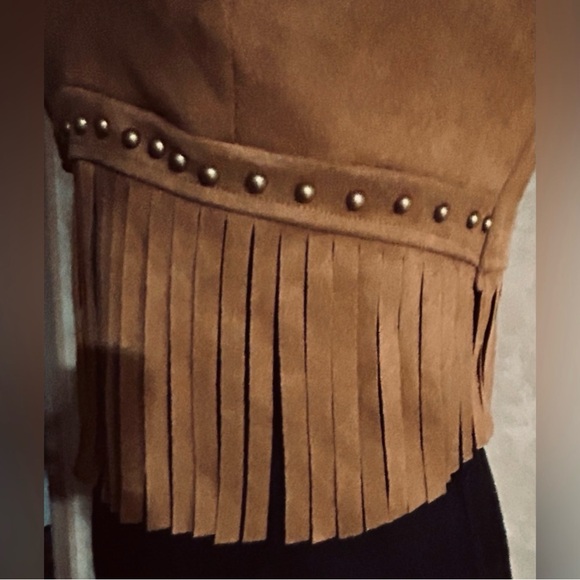 🤠 Cowgirl Vintage Studded Western Halter Top - Picture 11 of 13